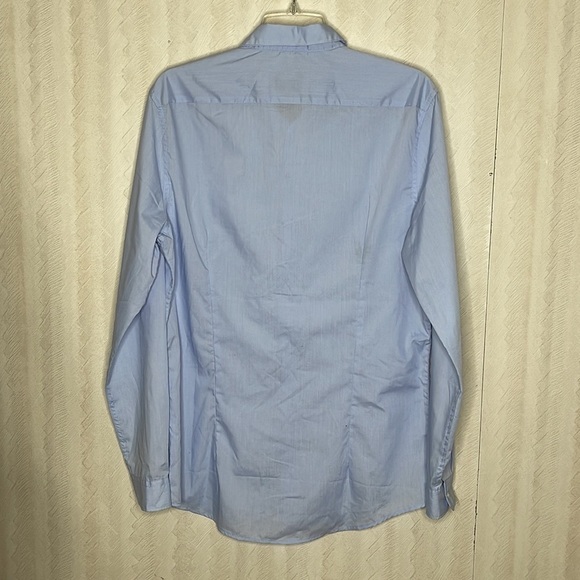 ❤️ 🆕 H&M Slim Fit Button Down Shirt Size M - Picture 3 of 4